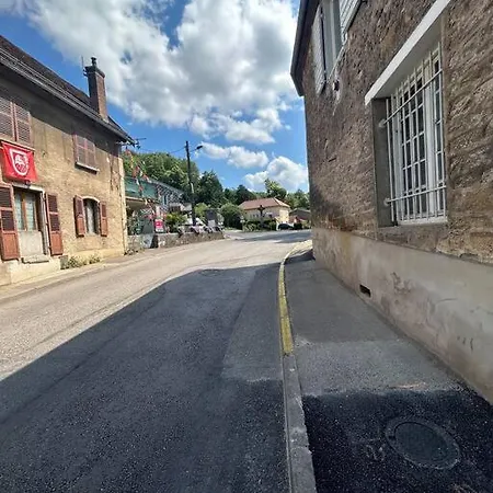Apartment Au Bord De La Furieuse, Proche De La Grande Saline Et Des Thermes De
